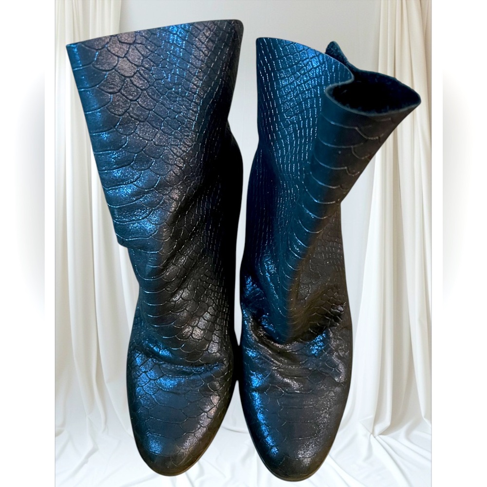 Seychelles black booties